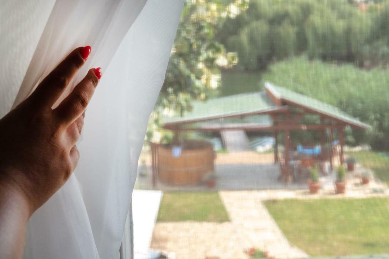 Vadszőlő Apartmanház Gyomaendrőd Kültér fotó